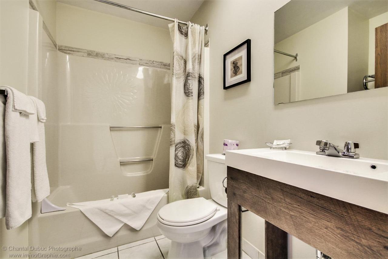 Auberge Motel Drakkar Shawinigan Zewnętrze zdjęcie